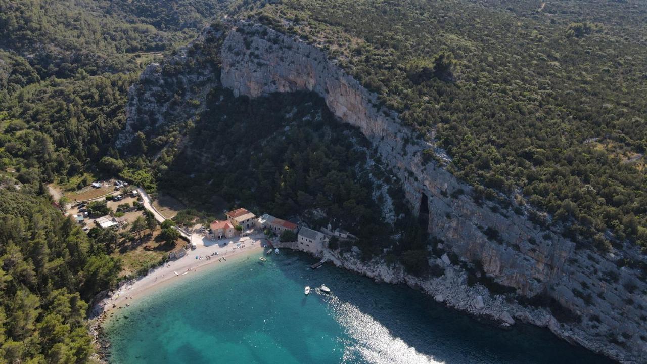 Zen-Pok House On The Beach - Pokrivenik Zastražišće Εξωτερικό φωτογραφία
